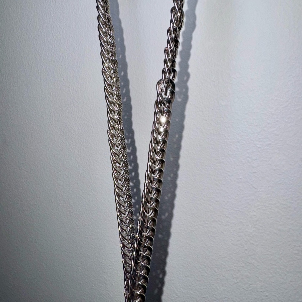 Fashion Nova Silver Chain Necklace